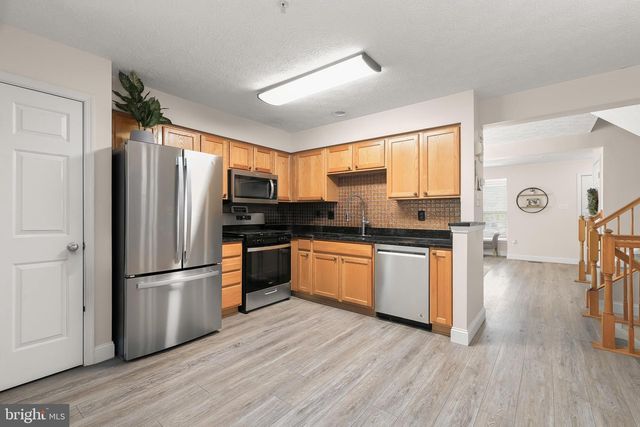 9831 BAYLINE CIR, Owings Mills, MD 21117