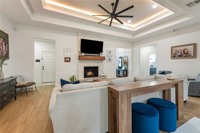 4202 Lismore Lane, College Station, TX 77845