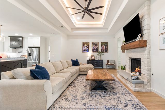 4202 Lismore Lane, College Station, TX 77845