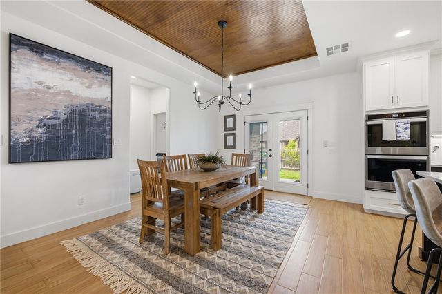 4202 Lismore Lane, College Station, TX 77845