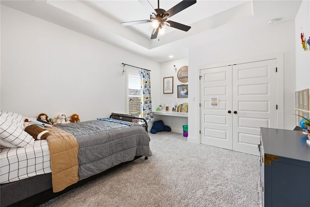 4202 Lismore Lane, College Station, TX 77845