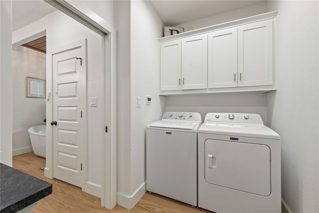 4202 Lismore Lane, College Station, TX 77845