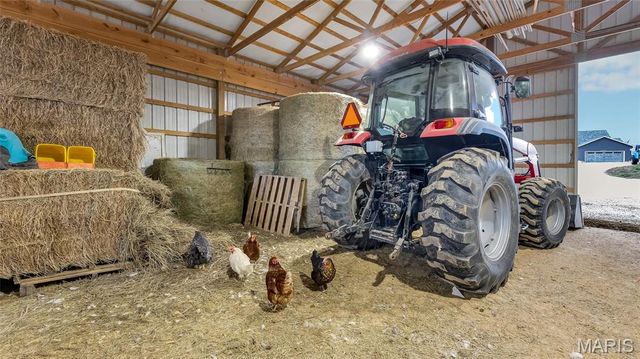 3700 State Road V, De Soto, MO 63020