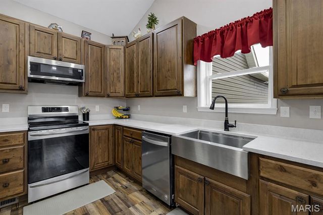 3700 State Road V, De Soto, MO 63020