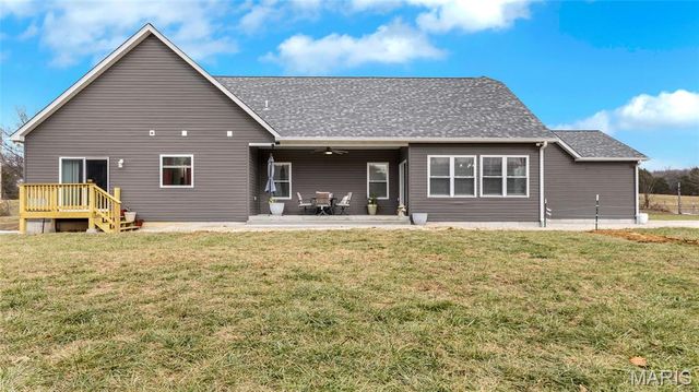 3700 State Road V, De Soto, MO 63020