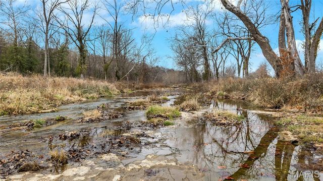 3700 State Road V, De Soto, MO 63020