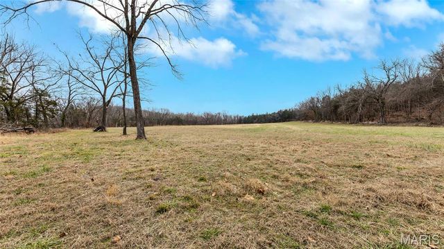 3700 State Road V, De Soto, MO 63020