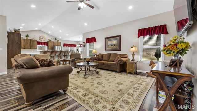 3700 State Road V, De Soto, MO 63020