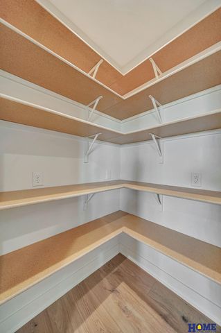 7914 S 42nd Street, Lincoln, NE 68516