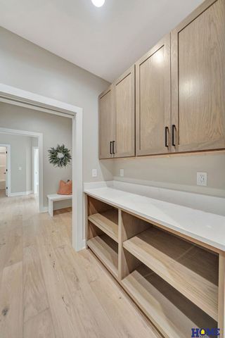 7914 S 42nd Street, Lincoln, NE 68516