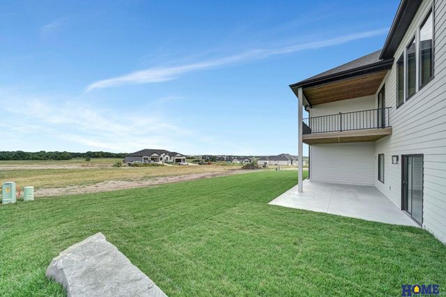 7914 S 42nd Street, Lincoln, NE 68516