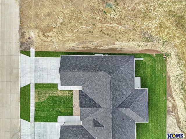 7914 S 42nd Street, Lincoln, NE 68516