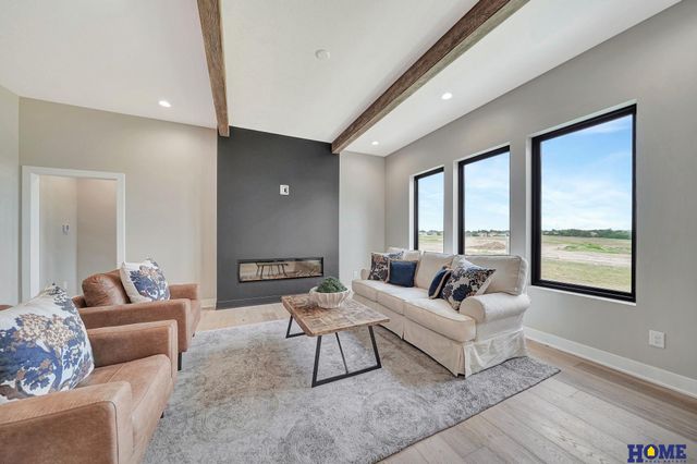 7914 S 42nd Street, Lincoln, NE 68516