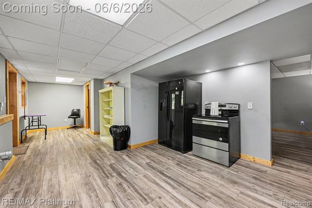 1240 N Hickory Ridge Trail, Milford, MI 48380