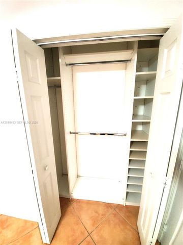 690 SW 120th Ave, Miami, FL 33184