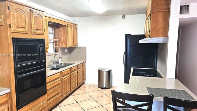 690 SW 120th Ave, Miami, FL 33184