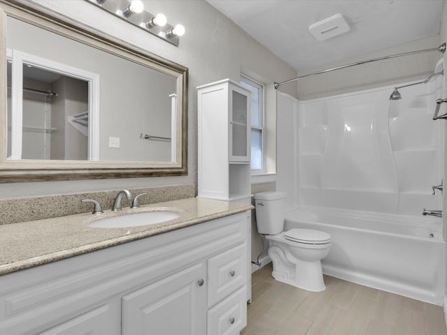 2309 Norwich Court, Arlington, TX 76015