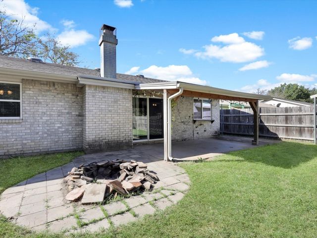 2309 Norwich Court, Arlington, TX 76015