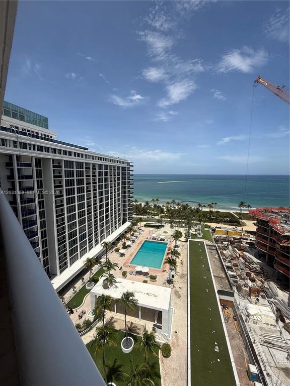10275 Collins Avenue 1221, Bal Harbour, FL 33154