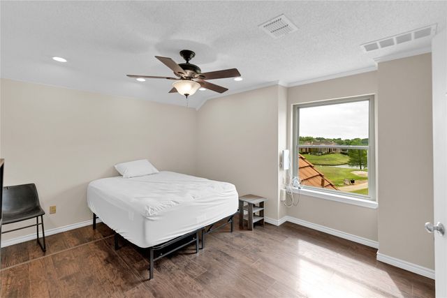 2929 Waterford Drive, Irving, TX 75063