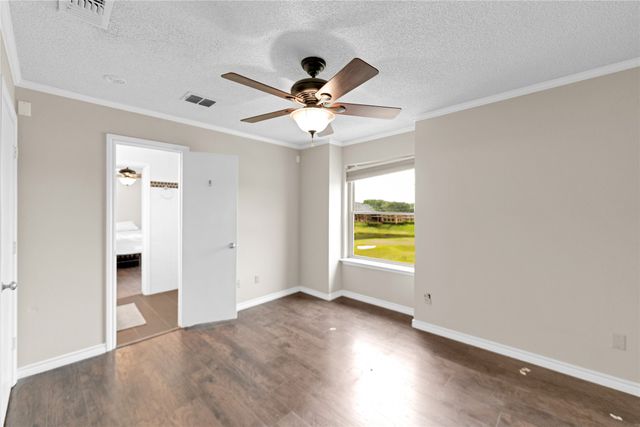 2929 Waterford Drive, Irving, TX 75063