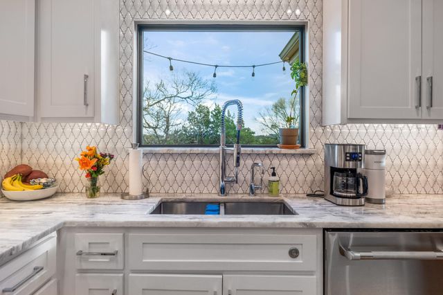 6505 Epping Forest CV, Austin, TX 78730