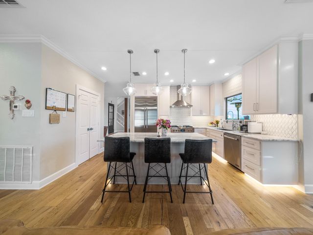 6505 Epping Forest CV, Austin, TX 78730