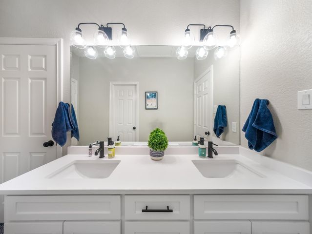 6505 Epping Forest CV, Austin, TX 78730