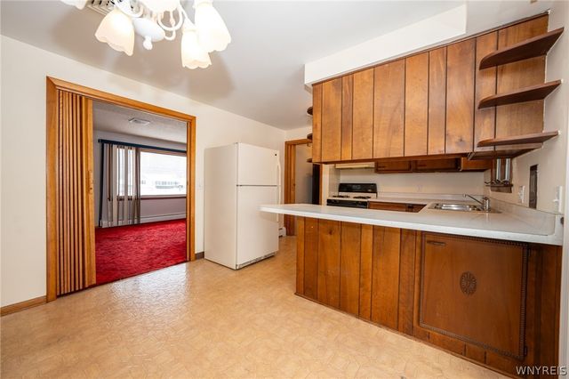 7337 Bear Ridge Road, Pendleton, NY 14120