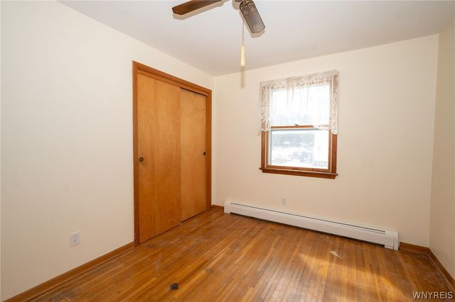 7337 Bear Ridge Road, Pendleton, NY 14120