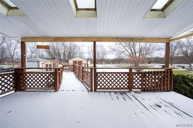 7337 Bear Ridge Road, Pendleton, NY 14120