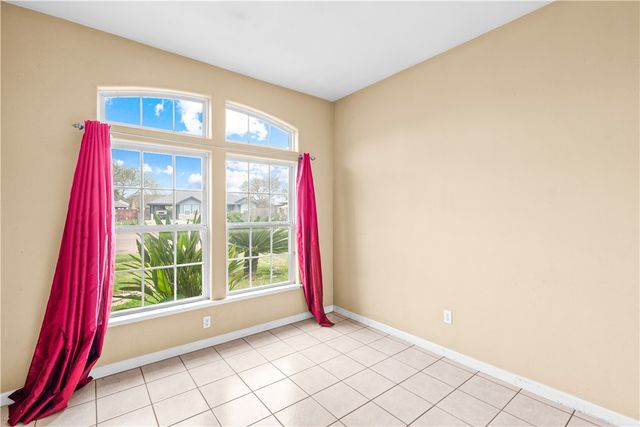 5410 Nicole Ct, Corpus Christi, TX 78415