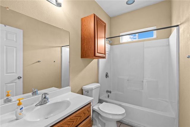 5410 Nicole Ct, Corpus Christi, TX 78415