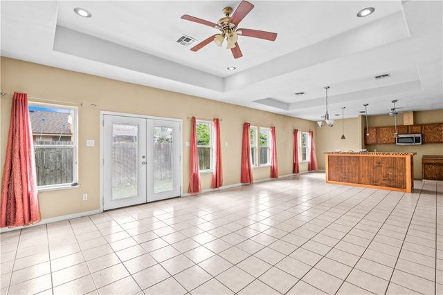 5410 Nicole Ct, Corpus Christi, TX 78415