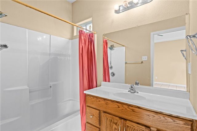 5410 Nicole Ct, Corpus Christi, TX 78415