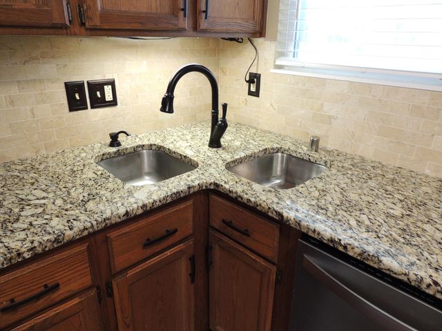 370 Garden Point Drive, Frankfort, KY 40601