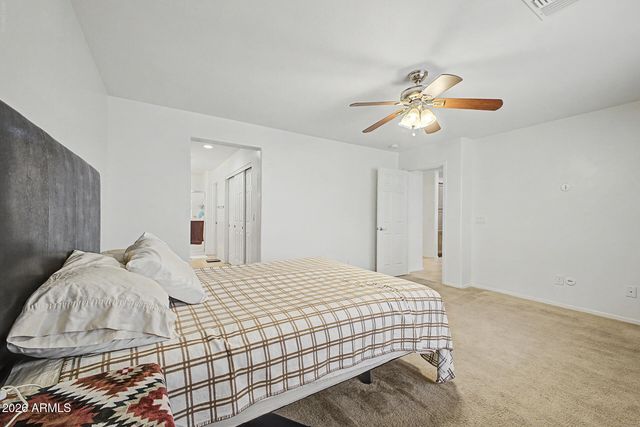 2565 E SOUTHERN Avenue 84, Mesa, AZ 85204