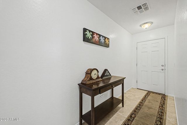 2565 E SOUTHERN Avenue 84, Mesa, AZ 85204