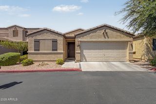 2565 E SOUTHERN Avenue 84, Mesa, AZ 85204