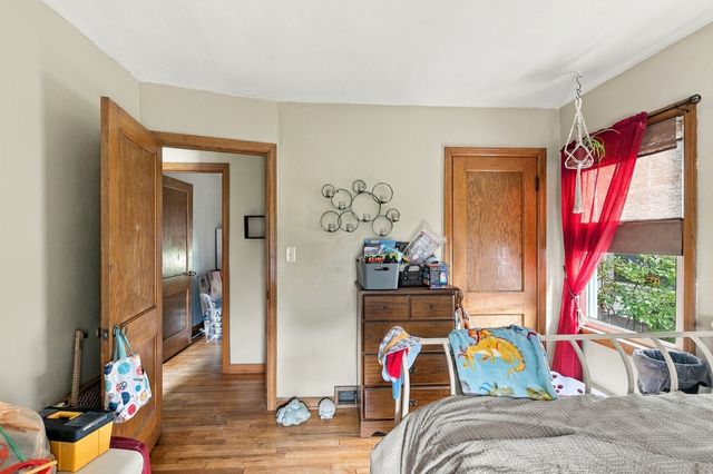 1900 29th Street, Moline, IL 61265