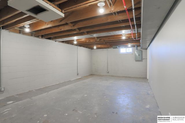 504 N 27th Street, Council Bluffs, IA 51501