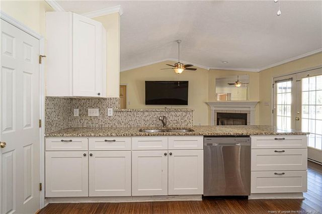 5700 Trotter Court, Hope Mills, NC 28348