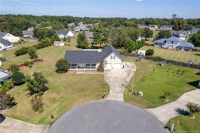 5700 Trotter Court, Hope Mills, NC 28348