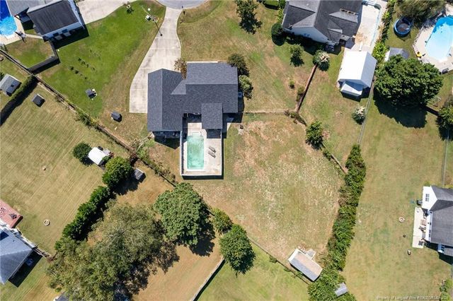 5700 Trotter Court, Hope Mills, NC 28348