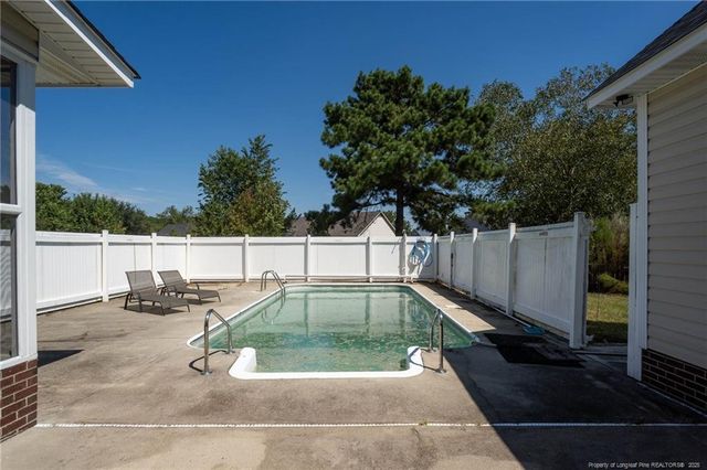 5700 Trotter Court, Hope Mills, NC 28348