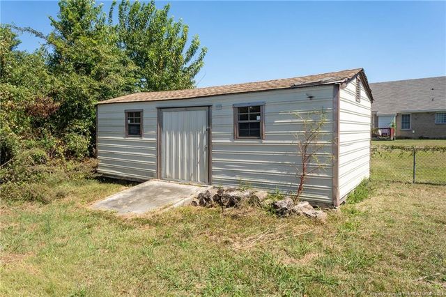 5700 Trotter Court, Hope Mills, NC 28348