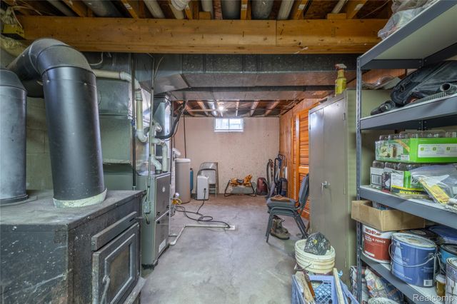 4250 Phillips Road, Hadley Township, MI 48455