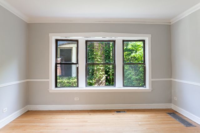 8411 S Elizabeth Street, Chicago, IL 60620