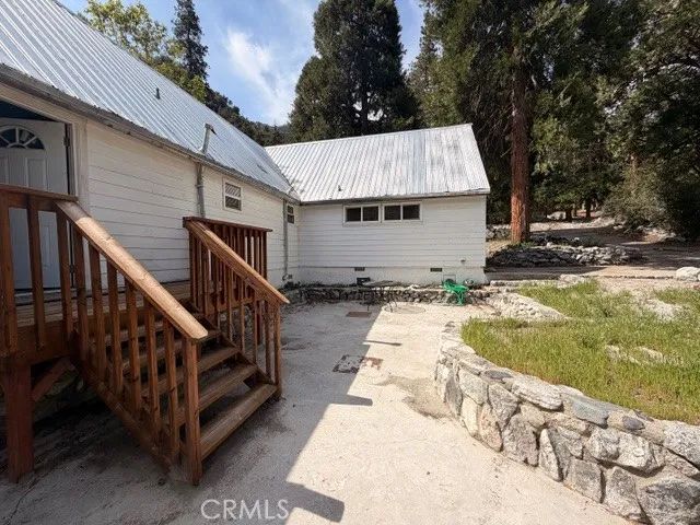 41266 Valley Of The Falls, Forest Falls, CA 92339