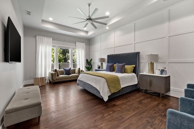 5628 Lindenshire Lane, Dallas, TX 75230